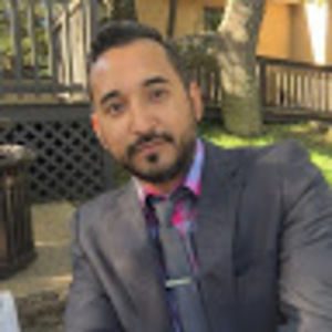 Meet your Posher, Derrick